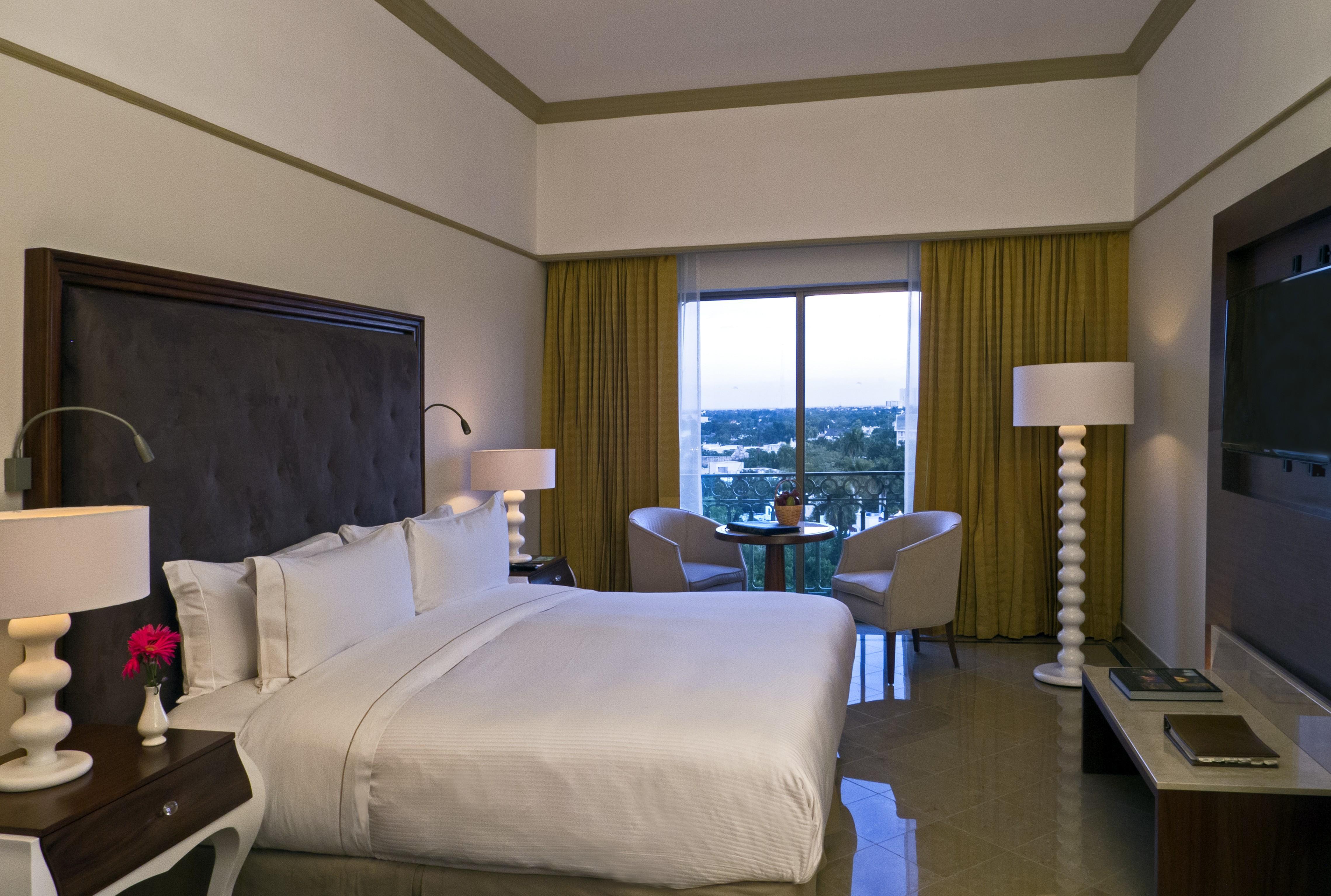 Fiesta Americana Merida Room photo A room at the Taj Bengal