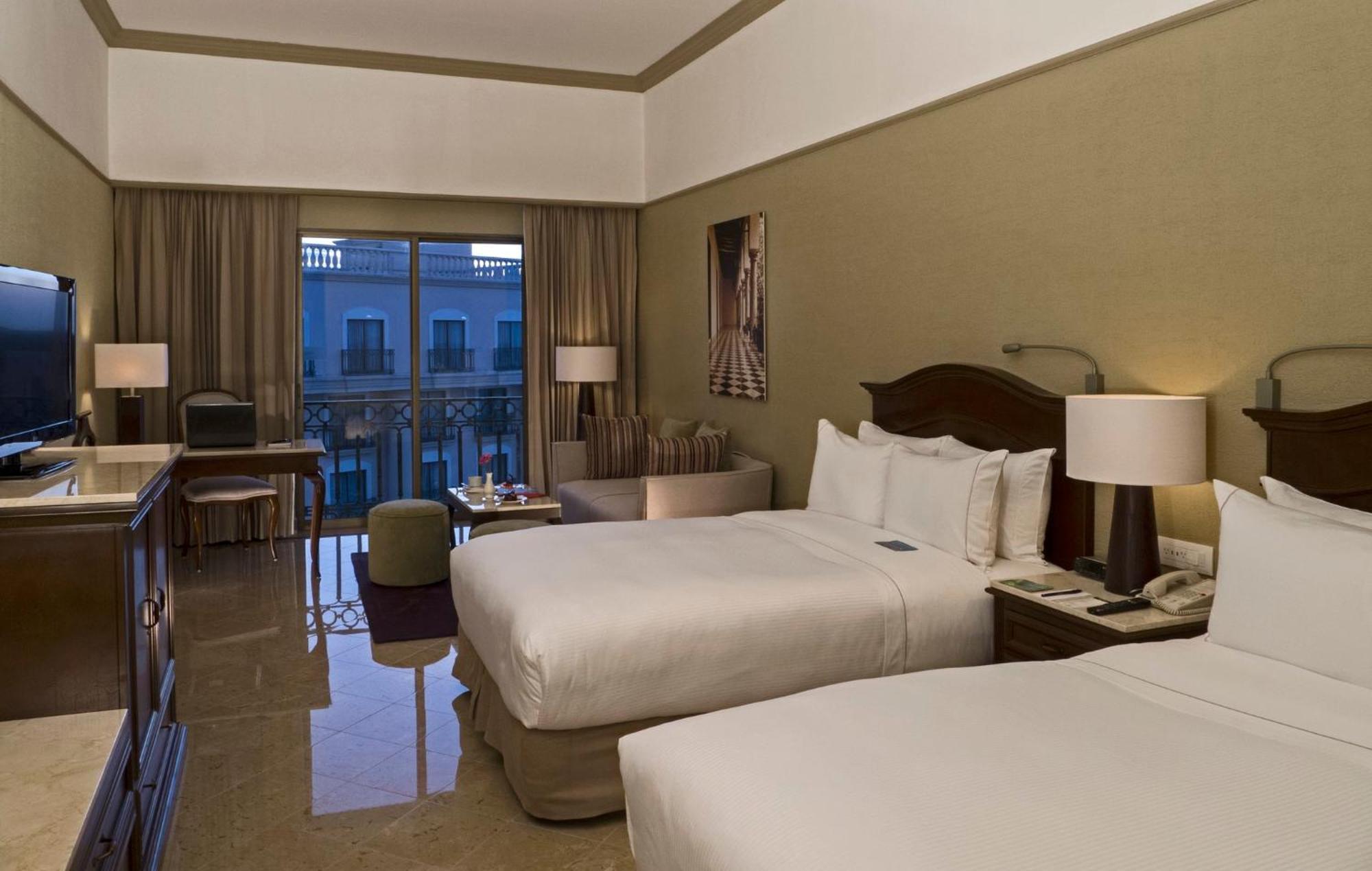 Fiesta Americana Merida Exterior photo Deluxe Room